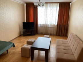 2-комнатная квартира в самом центре Еревана